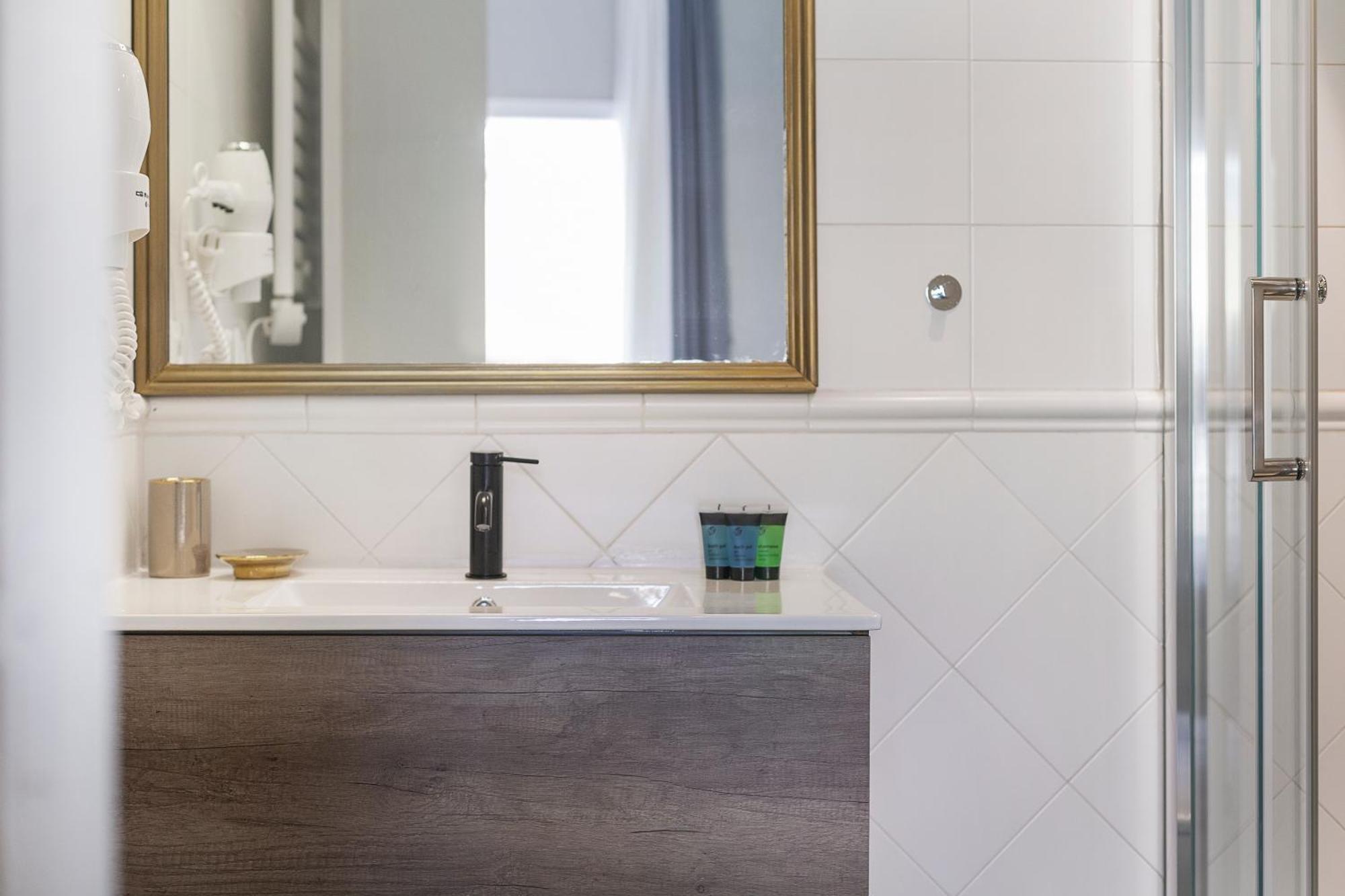Rainbow Sitges Hotel Luaran gambar