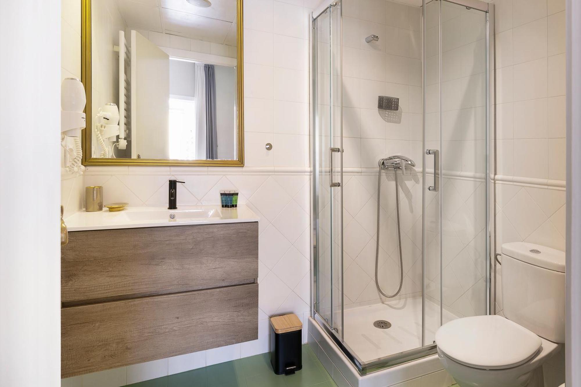 Rainbow Sitges Hotel Luaran gambar