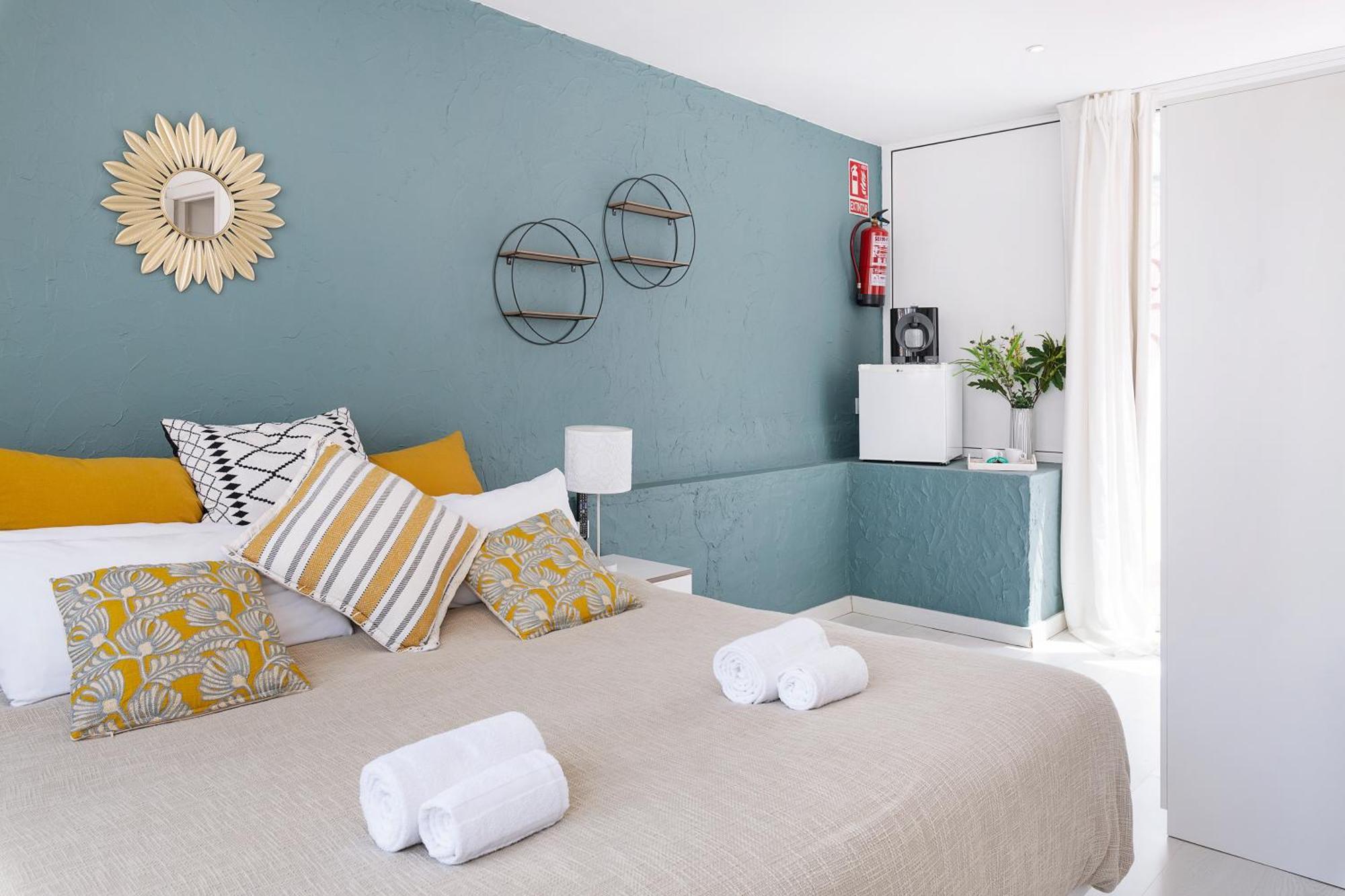 Rainbow Sitges Hotel Luaran gambar