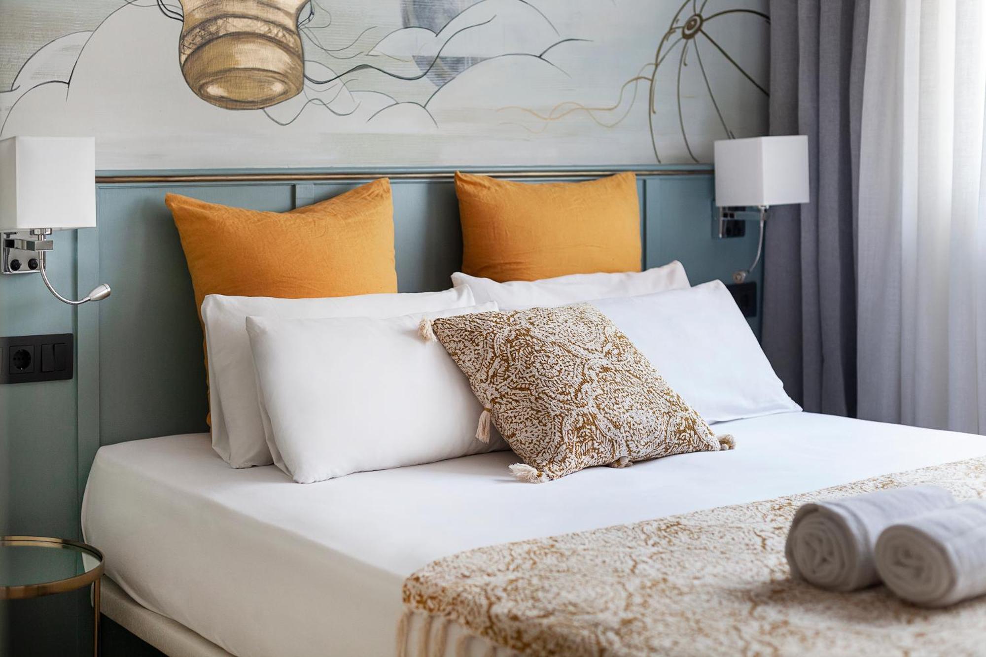 Rainbow Sitges Hotel Luaran gambar